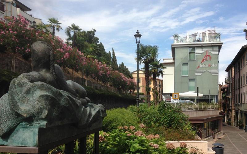 Happy Hotel Atelier Gardone Riviera Centro & Beach Esterno foto